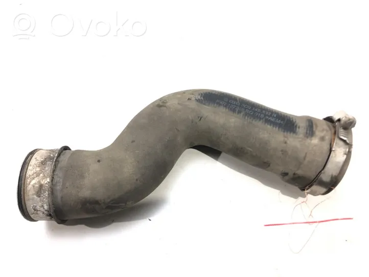 Volkswagen PASSAT CC Tube d'admission de tuyau de refroidisseur intermédiaire 3C0145832R