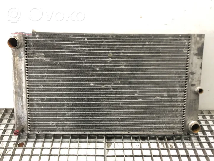 BMW 7 E65 E66 Radiateur de refroidissement 2248478