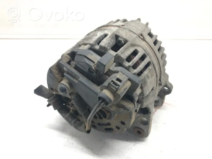 Volkswagen Golf IV Generatore/alternatore 037903025E