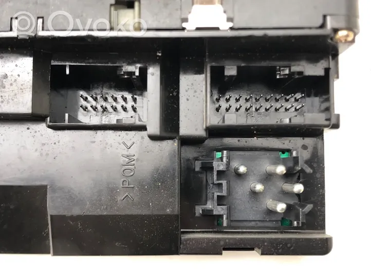 BMW 5 E39 Interruttore di controllo dell’alzacristalli elettrico 8368967