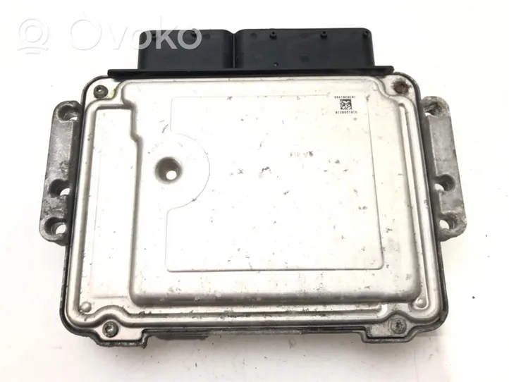 Hyundai i30 Galios (ECU) modulis 0281014280