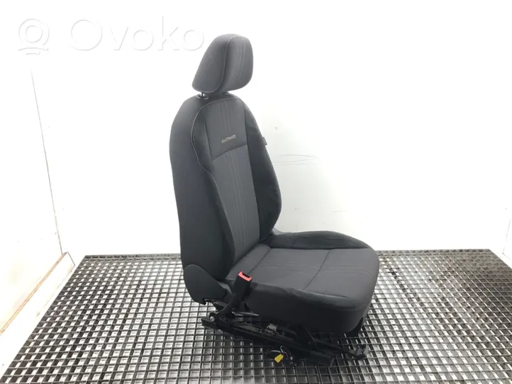 Volkswagen Golf VII Front driver seat 