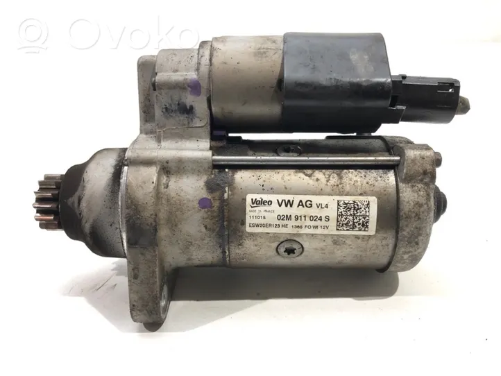 Volkswagen Golf VII Starter motor 02M911024S