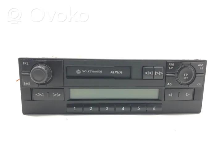 Volkswagen Bora Unità principale autoradio/CD/DVD/GPS 1J0035153