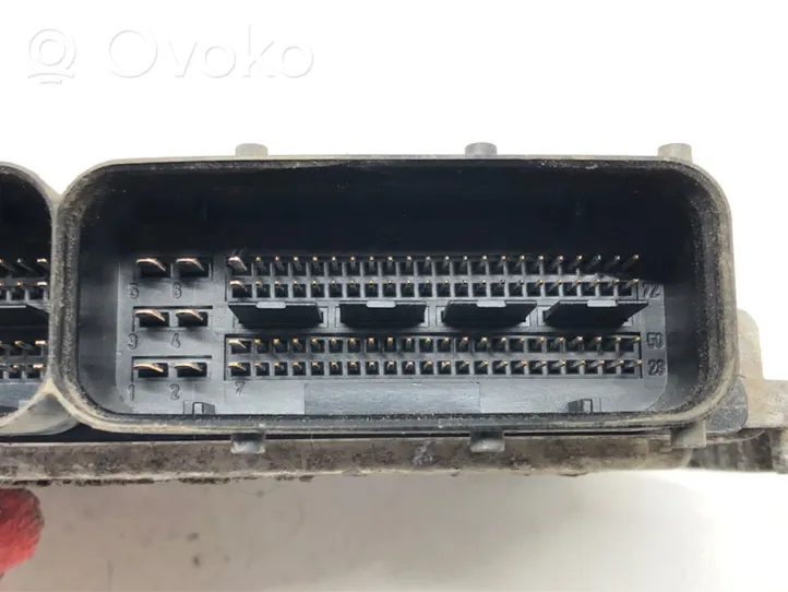 Opel Zafira B Unité de commande, module ECU de moteur 0281012549