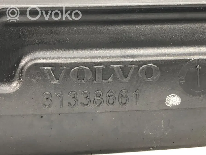 Volvo V40 Rura / Wąż dolotowy powietrza 31338661