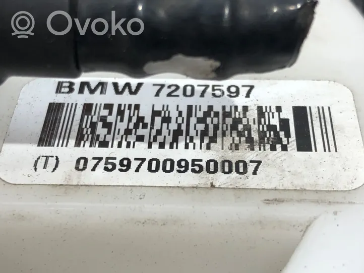 BMW X6 E71 Polttoainesäiliön pumppu 7207597