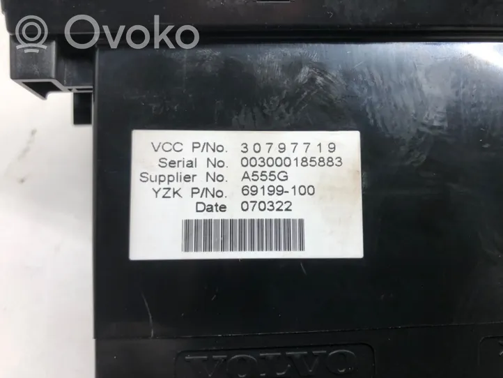 Volvo C30 Monitori/näyttö/pieni näyttö 30797719