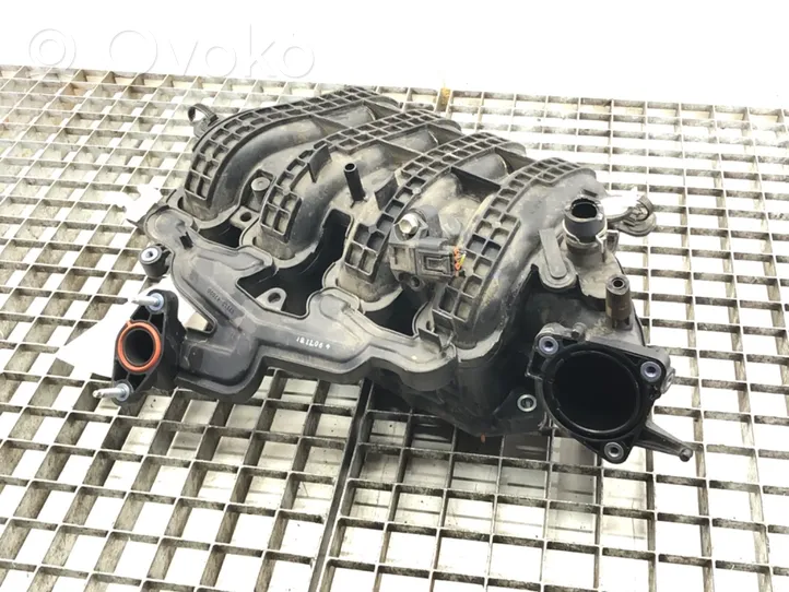 Toyota Yaris Collettore di aspirazione 17113-47020