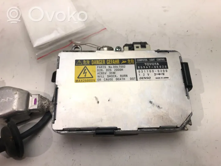 Lexus RX 330 - 350 - 400H Module convertisseur de tension 85967-0E020