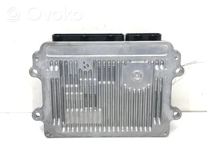 Mazda CX-5 Unité de commande, module ECU de moteur SH3G18881G