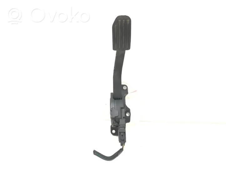 Volvo S60 Accelerator throttle pedal 31329062