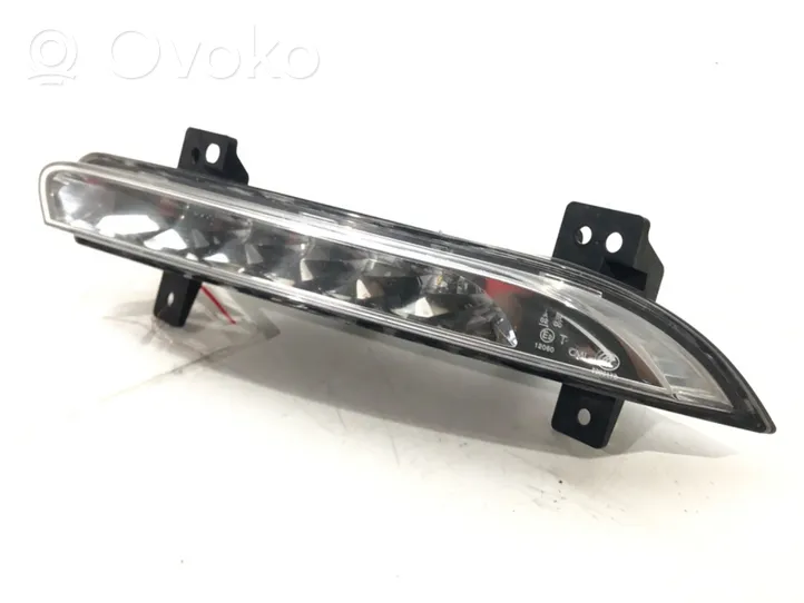 Renault Fluence Lampa LED do jazdy dziennej 266057986R