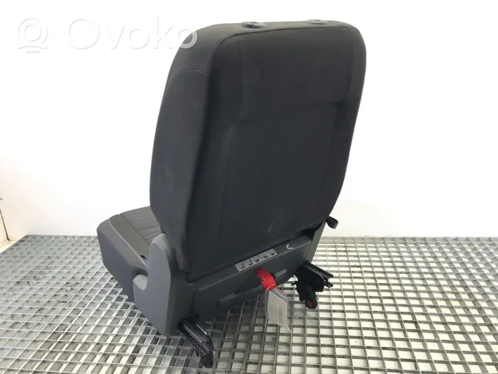 Volkswagen Touran II Rear seat 