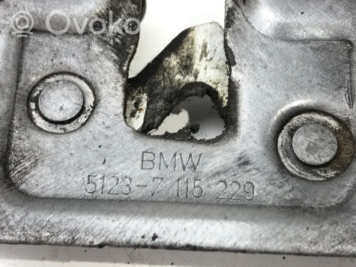 BMW 5 E60 E61 Zamek pokrywy przedniej / maski silnika 7115229