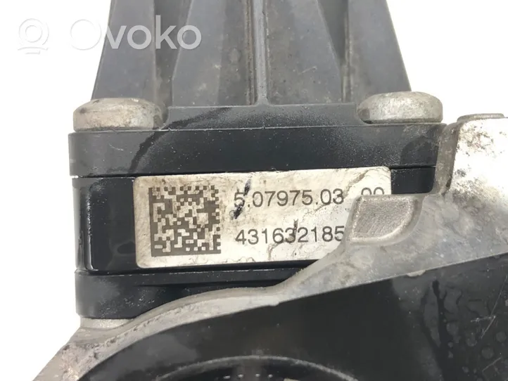 Nissan Juke I F15 EGR-venttiili 50797503