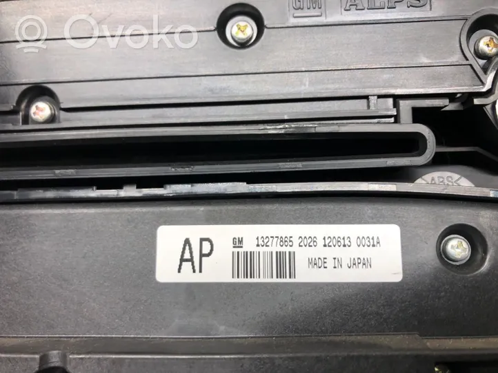 Opel Insignia A Interior fan control switch 