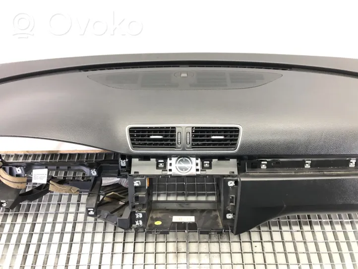 Volkswagen PASSAT CC Dashboard 