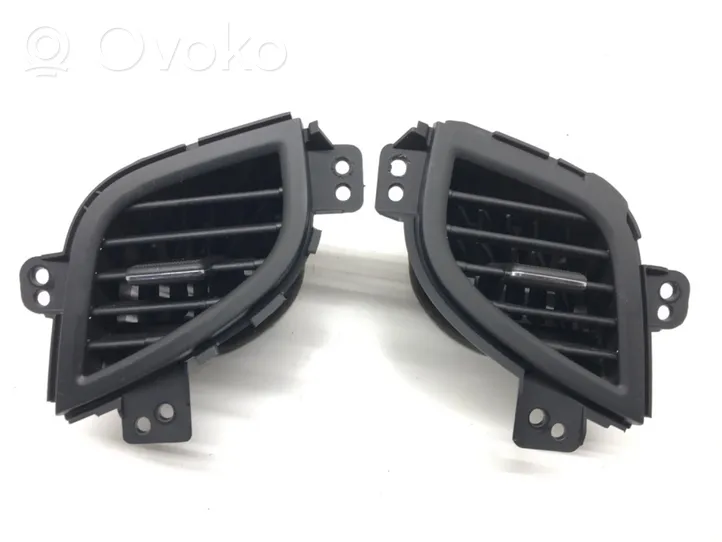 Hyundai Elantra Copertura griglia di ventilazione laterale cruscotto 97490-3X000