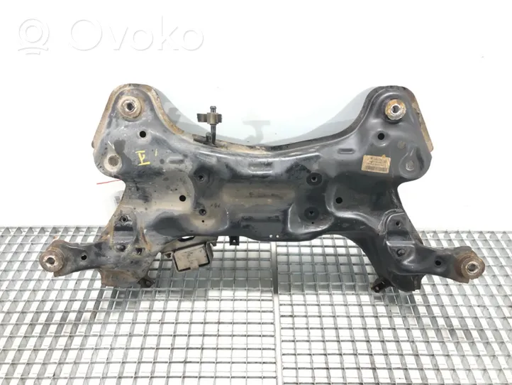 Hyundai i40 Sottotelaio anteriore 62401-3Z100