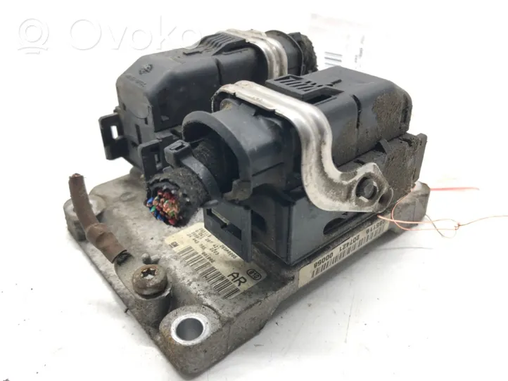 Opel Corsa C Komputer / Sterownik ECU silnika 24443795