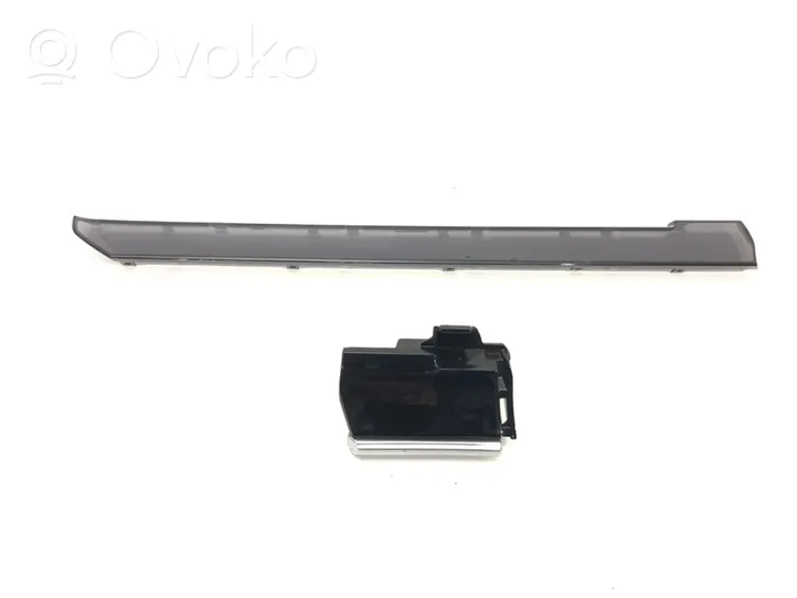 Toyota Corolla E210 E21 Garniture de tableau de bord 58822-02440