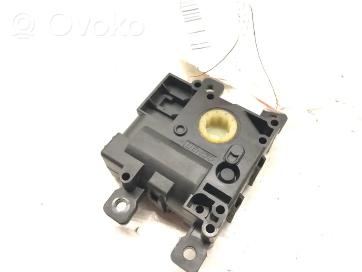 Toyota Corolla E210 E21 Moteur / actionneur de volet de climatisation 063800-2031