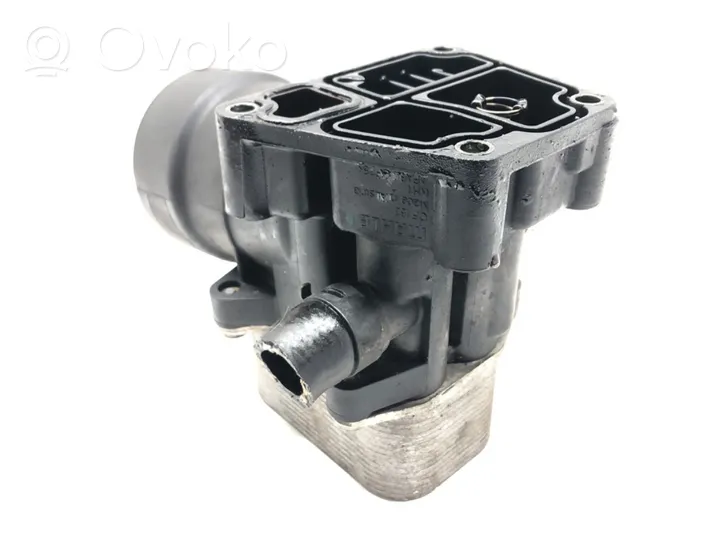 Audi A5 8T 8F Supporto di montaggio del filtro dell’olio 03L115389C