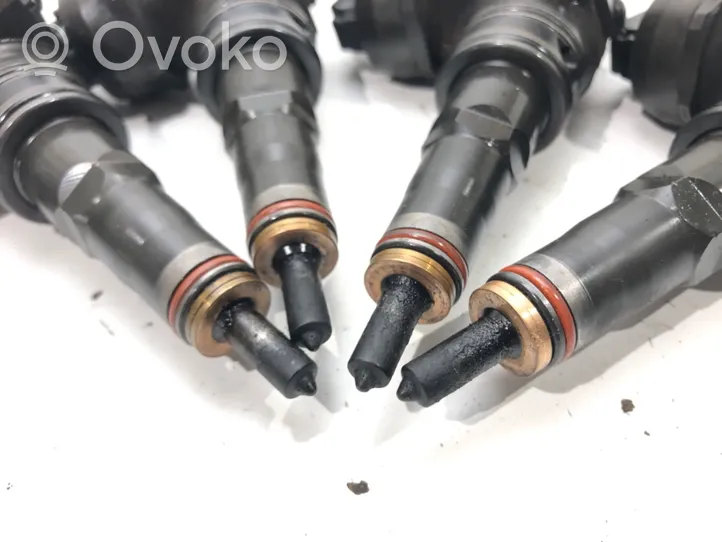 Audi A4 S4 B6 8E 8H Fuel injectors set 