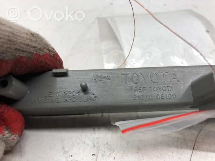 Toyota Avensis T270 Papildomas stop žibintas 81570-05100