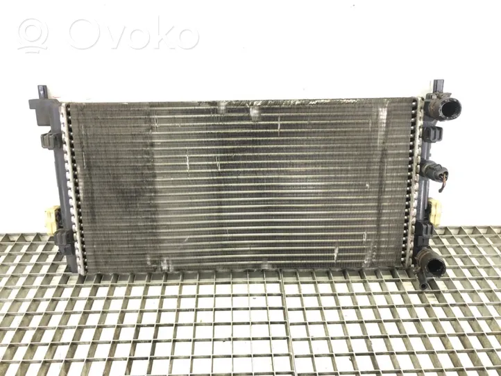 Skoda Fabia Mk1 (6Y) Radiador del refrigerante 6R0121253