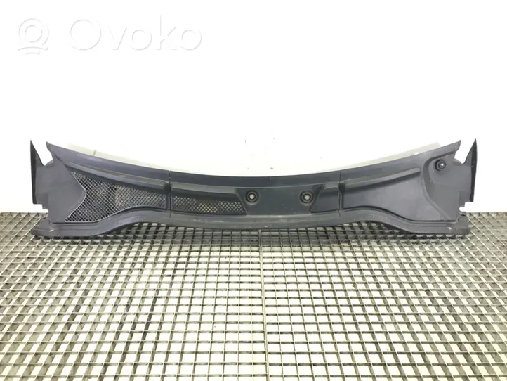 Mercedes-Benz B W246 W242 Rivestimento del tergicristallo A2468300052