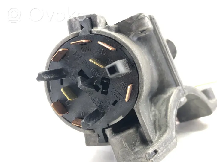 Volkswagen Polo IV 9N3 Ignition lock 4B0905851C