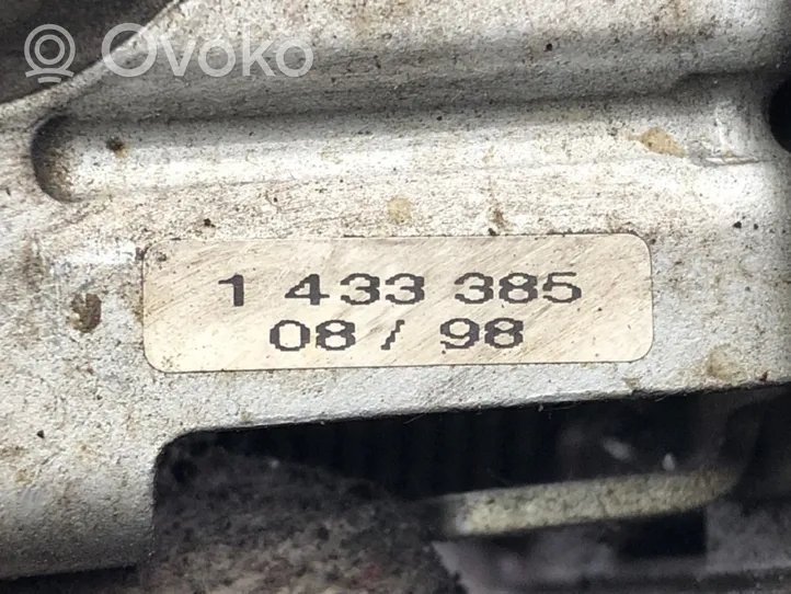 BMW 5 E39 Variklio gesinimo sklendė 1433385