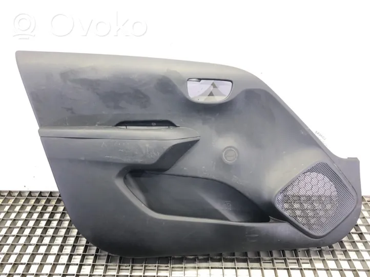 Toyota Aygo AB40 Rivestimento del pannello della portiera anteriore 