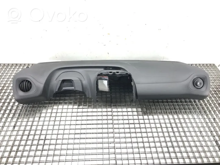 Toyota Aygo AB40 Panelė 