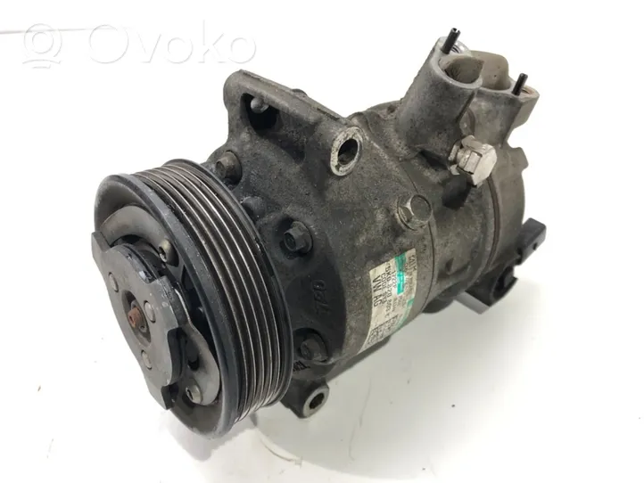 Volkswagen Golf VI Ilmastointilaitteen kompressorin pumppu (A/C) 5K0820803C