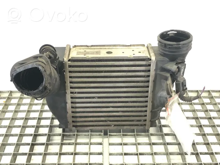 Skoda Octavia Mk1 (1U) Refroidisseur intermédiaire 1J0145803N