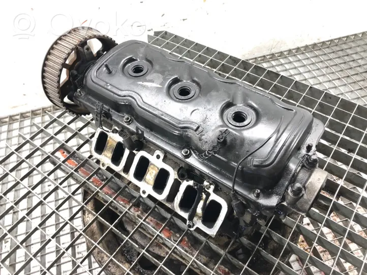 Volkswagen PASSAT B5.5 Engine head BDG