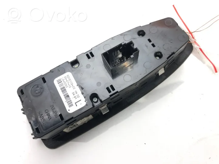 BMW 3 F30 F35 F31 Interruttore di controllo dell’alzacristalli elettrico 9208109