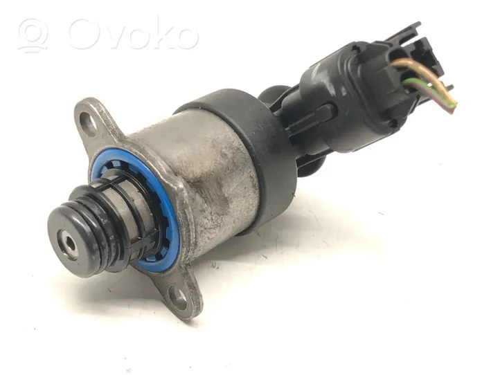 Ford Focus Régulateur de pression de carburant 0928400779