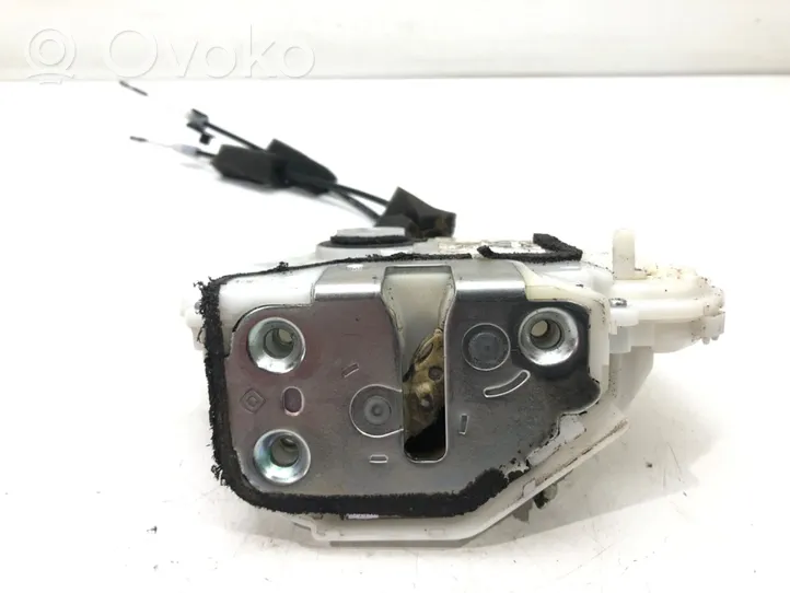 Honda CR-V Rear door lock 