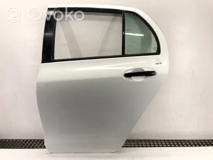 Toyota Yaris Portiera posteriore 