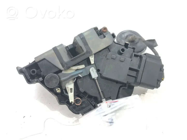 Ford Focus Serratura portiera anteriore 3M5AR21812AK