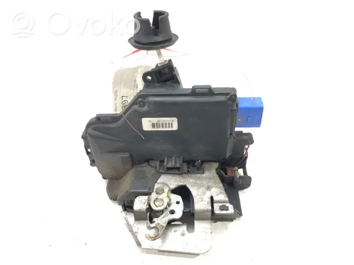 Audi A3 S3 8P Serrure de porte avant 4E1837016