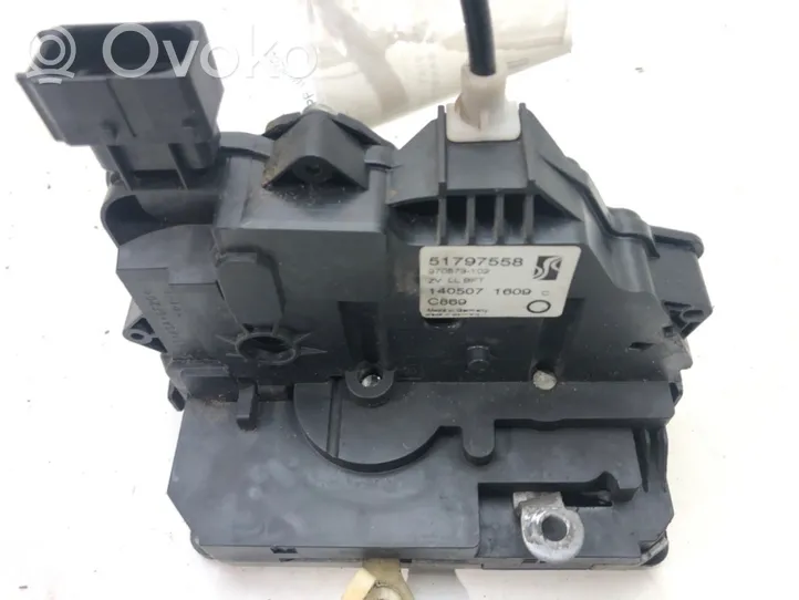 Fiat Grande Punto Front door lock 51797558