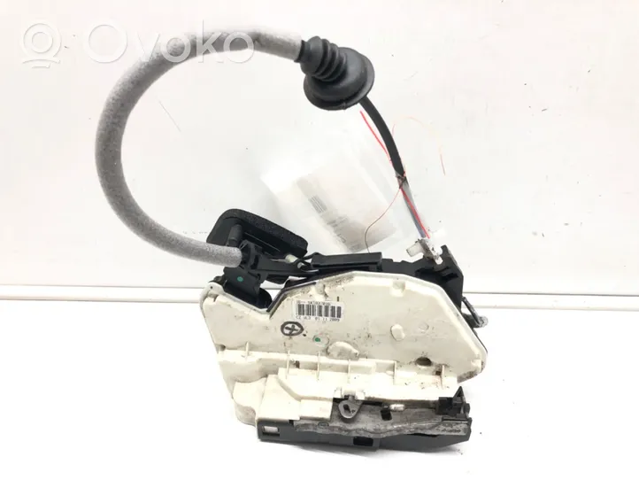 Volkswagen Polo V 6R Front door lock 5K1837016