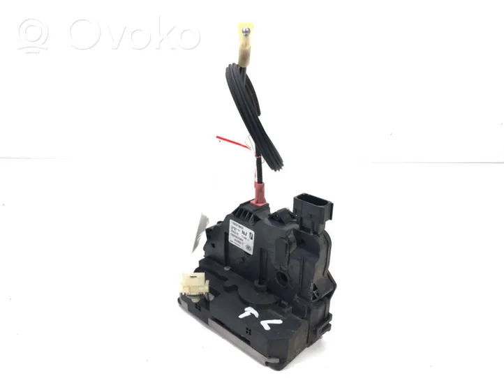 Opel Corsa E Rear door lock 13431842