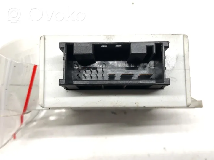 BMW 5 E39 Ksenona vadības bloks 8380137