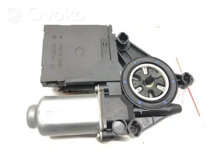 Volkswagen Touran I Moteur de lève-vitre de porte avant 1T0959701